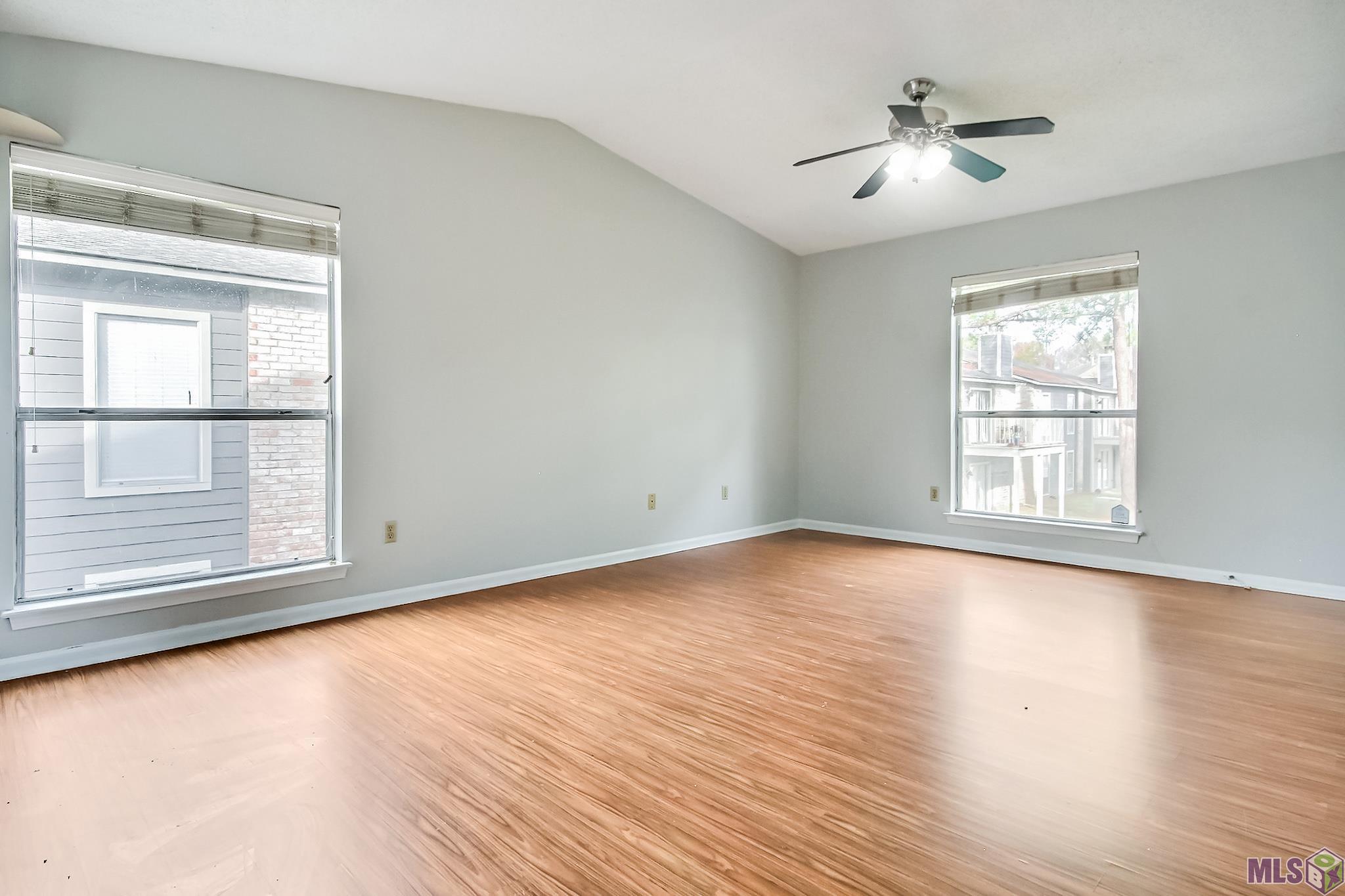5137 Nicholson Drive, Unit B32 Baton Rouge, LA 70820 - Photo 3 of 8 Gallery Image 3