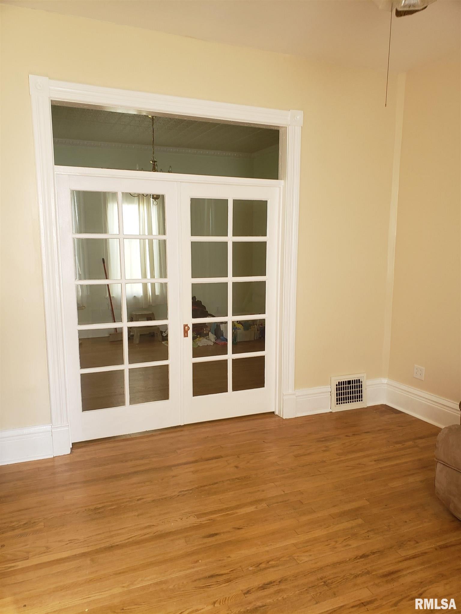 1326 North 6th Street Springfield, IL 62702 - Photo 8 of 31