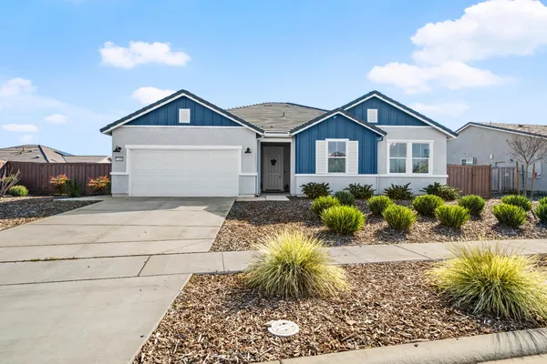 $649,990 | 1469 Minories Drive, Plumas Lake, CA 95961