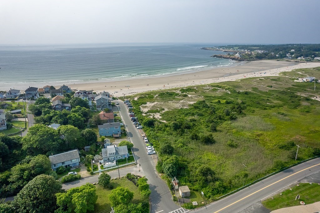 133 Thatcher Road Gloucester, MA 01930 - Photo 6 of 32 a view of ocean view with beach