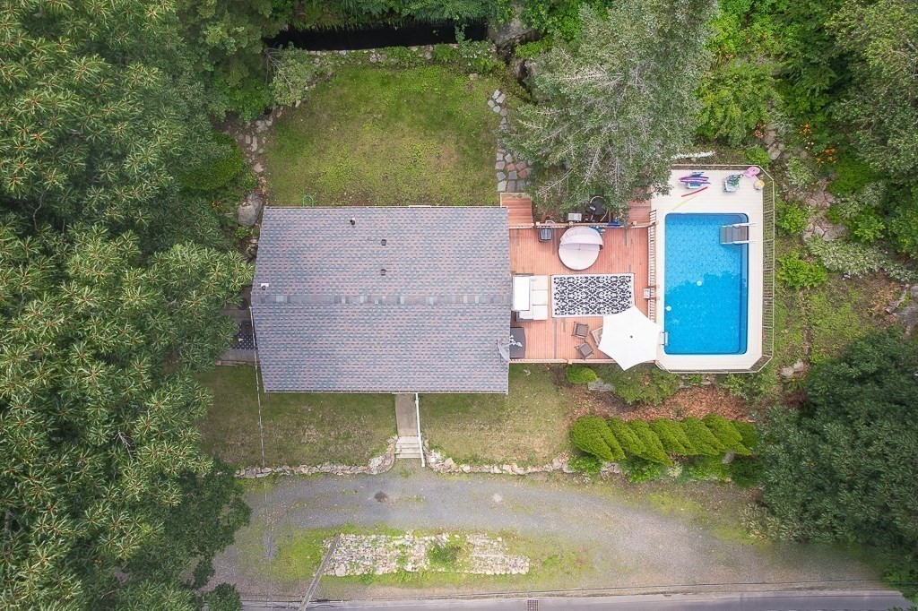 133 Thatcher Road Gloucester, MA 01930 - Photo 7 of 32 an aerial view of a house