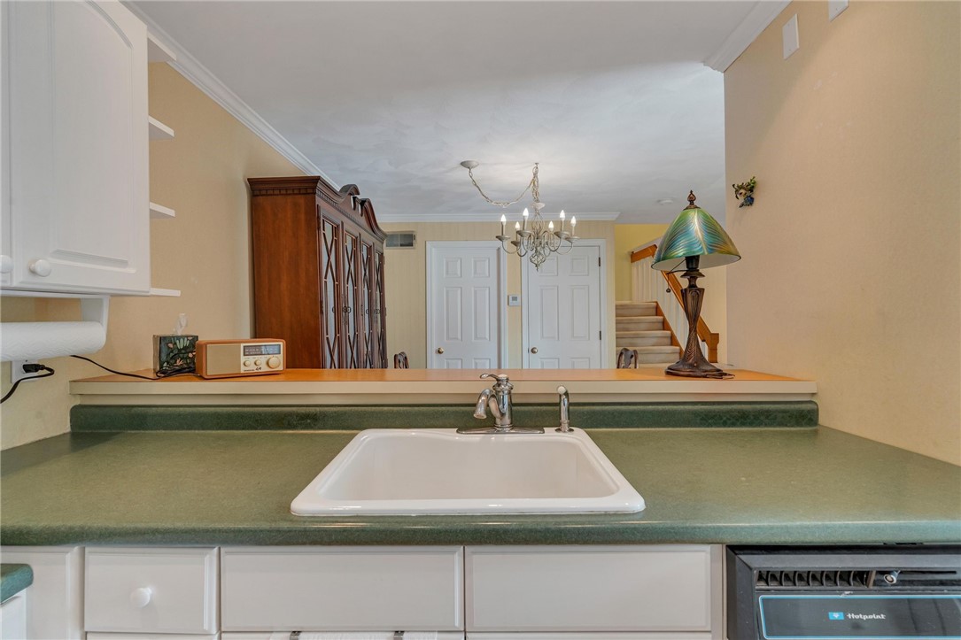 18 Caddy Rock Road, Unit D North Kingstown, RI 02852 - Photo 9 of 35