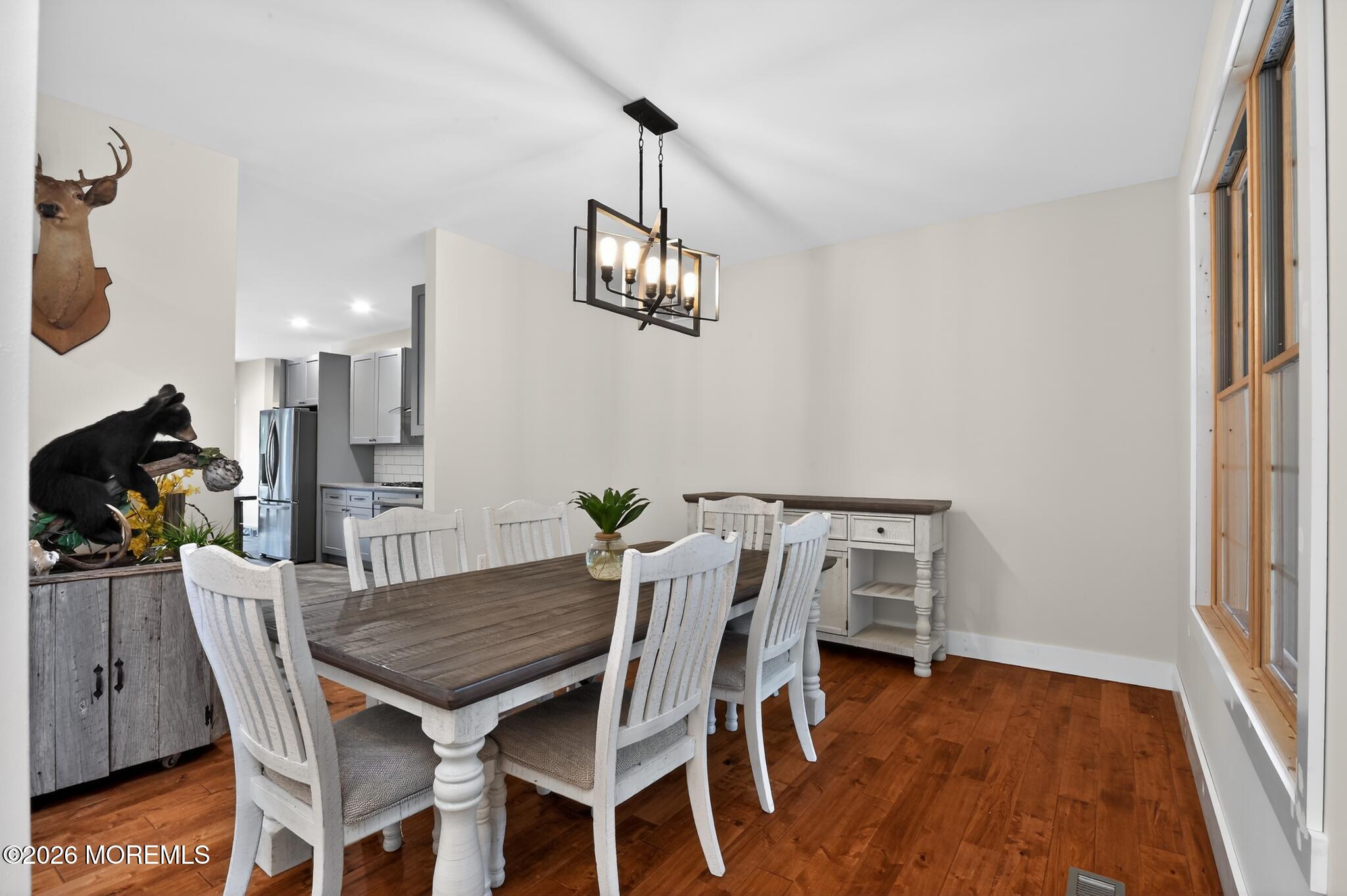 53 Jones Road Barnegat, NJ 08005 - Photo 23 of 34 18_53_jones_rd_Barnegat_nj-Dining_room-_