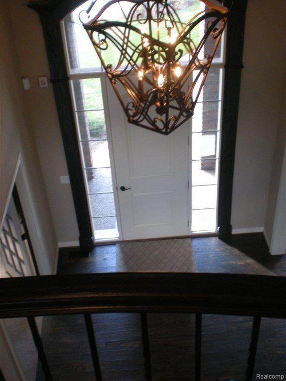 2841 Ambleside Court Rochester, MI 48306 - Photo 5 of 38 TRIM DETAILS