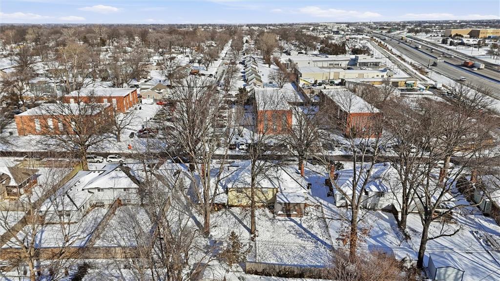 1409-1411 East Ridgeway Drive Olathe, KS 66061 - Photo 33 of 35