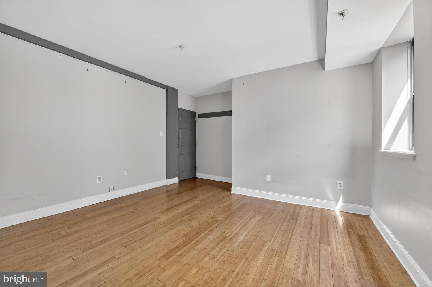 1440 W Street Northwest, Unit 304 Washington, DC 20009 - Photo 5 of 20