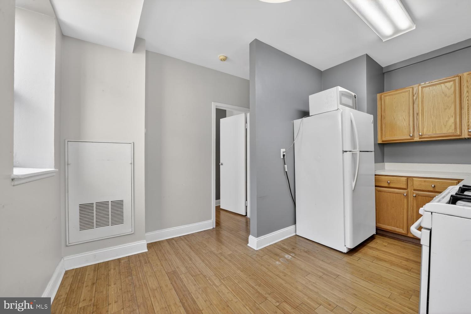 1440 W Street Northwest, Unit 304 Washington, DC 20009 - Photo 7 of 20