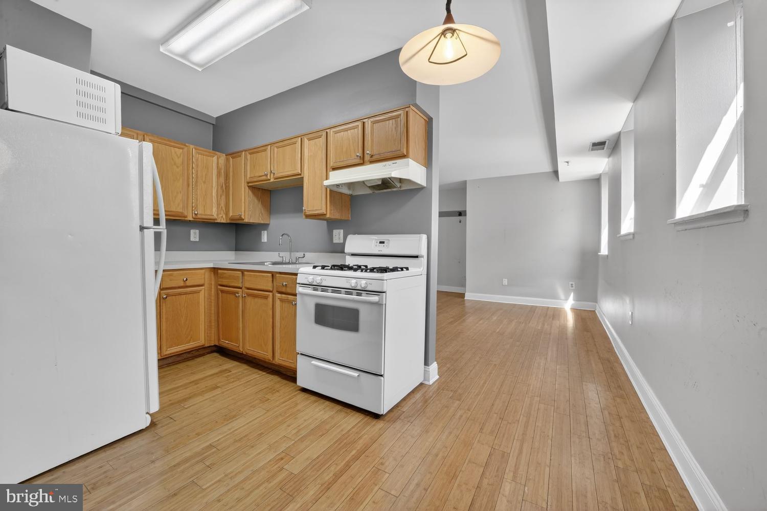 1440 W Street Northwest, Unit 304 Washington, DC 20009 - Photo 10 of 20