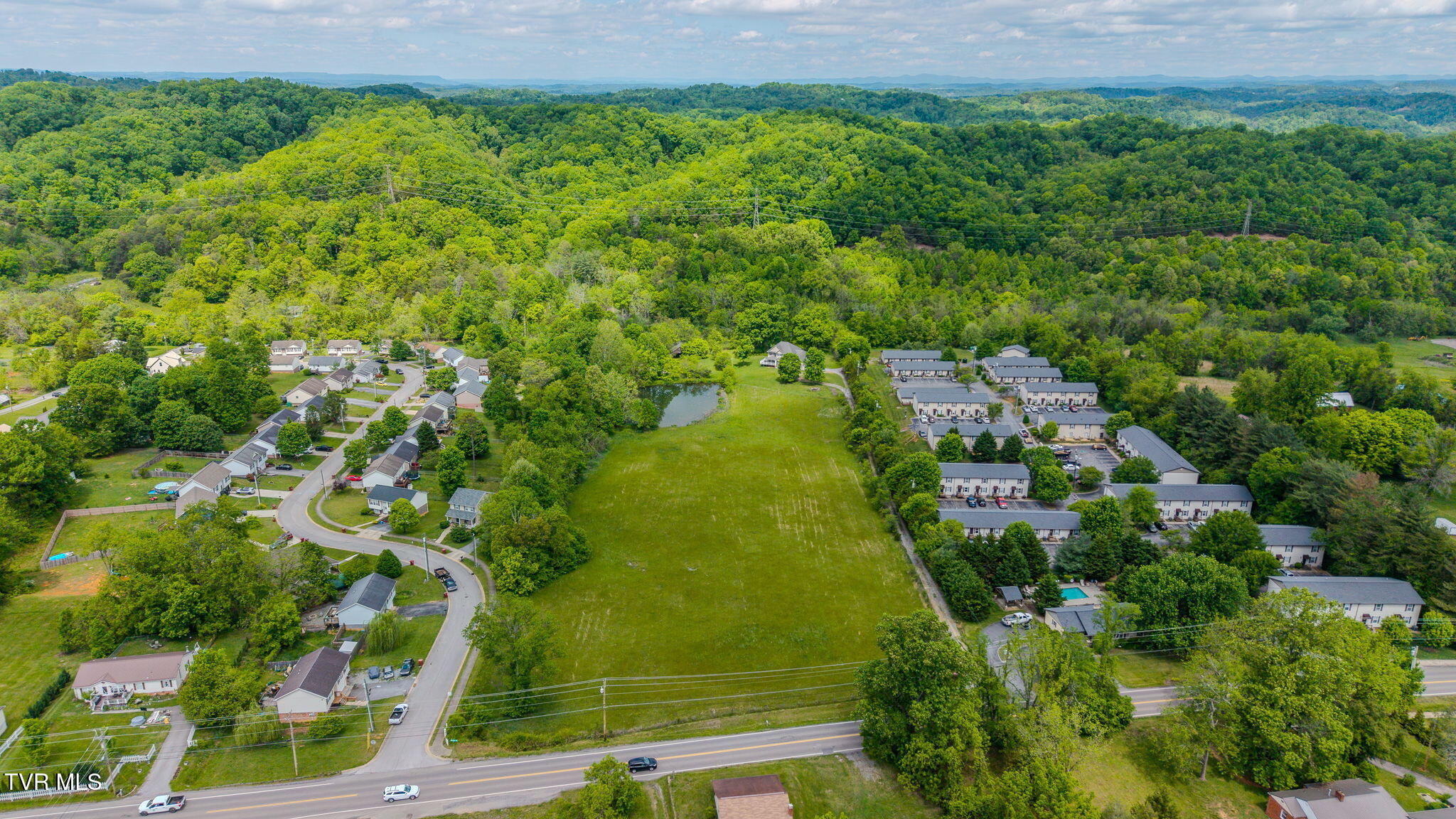2898 Watauga Road Johnson City, TN 37601 - Photo 40 of 45 25-web-or-mls-DJI_20260430120600_0144_D