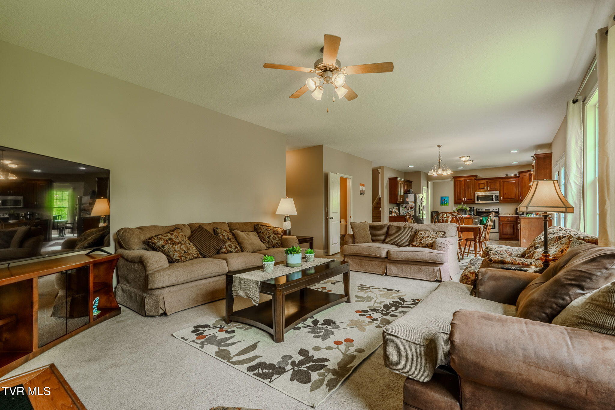 2898 Watauga Road Johnson City, TN 37601 - Photo 9 of 45 42-web-or-mls-_DSC3834-HDR