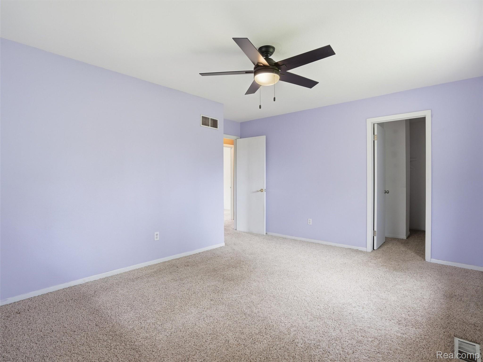 2439 North Long Lake Road Fenton, MI 48430 - Photo 12 of 25 13-DSC05162.jpg
