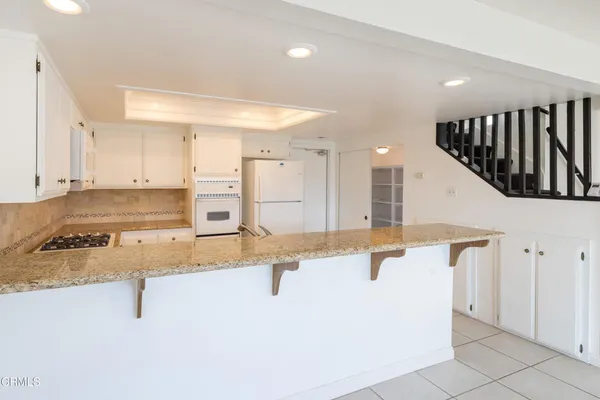 $5,200 | 2414 Monaco Drive, Oxnard, CA 93035
