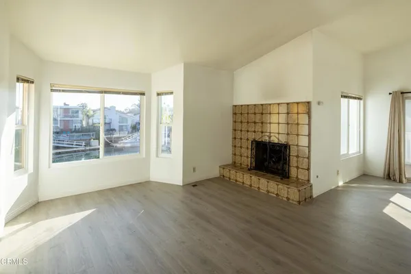 $5,200 | 2414 Monaco Drive, Oxnard, CA 93035
