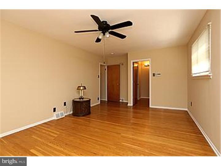 3216 Nottingham Road Norristown, PA 19403 - Photo 15 of 25 Master Bedroom