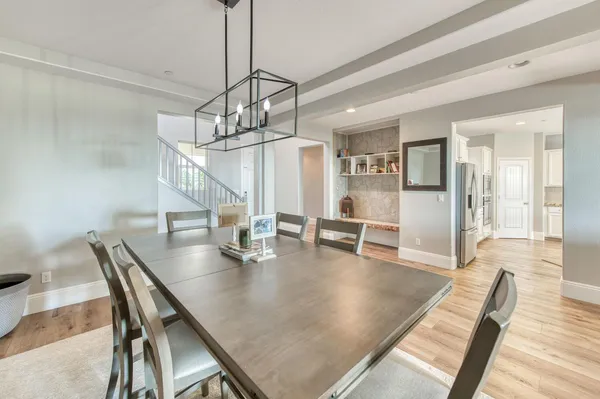 $770,000 | 3076 Portals Avenue, Clovis, CA 93619