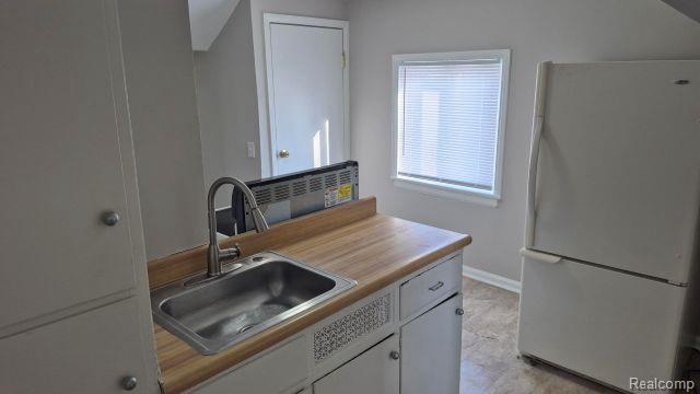 1419 Fox Street, Unit UPPR Ferndale, MI 48220 - Photo 5 of 12 5.jpg