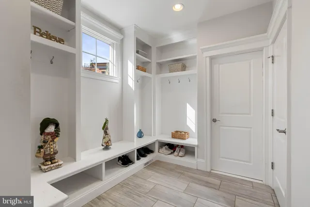 $9,000 | 1604 Colonial Lane, McLean, VA 22102