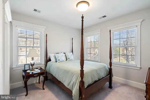 $9,000 | 1604 Colonial Lane, McLean, VA 22102