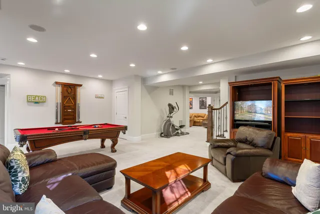 $9,000 | 1604 Colonial Lane, McLean, VA 22102