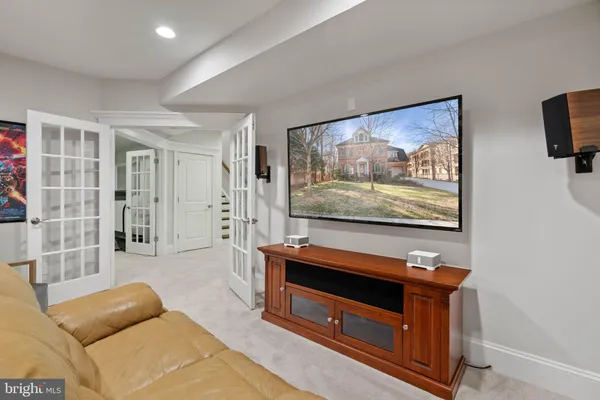 $9,000 | 1604 Colonial Lane, McLean, VA 22102