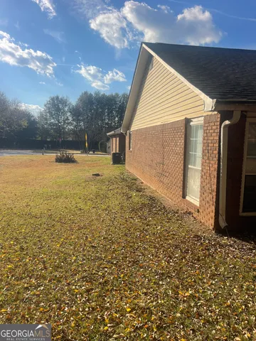 $1,500 | 2611 Country Trace Southeast, Unit B, Conyers, GA 30013