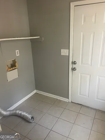 $1,500 | 2611 Country Trace Southeast, Unit B, Conyers, GA 30013