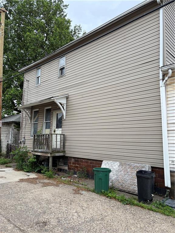 306 Park Road Ambridge, PA 15003 - Photo 23 of 43 a front view of a house with sitting area