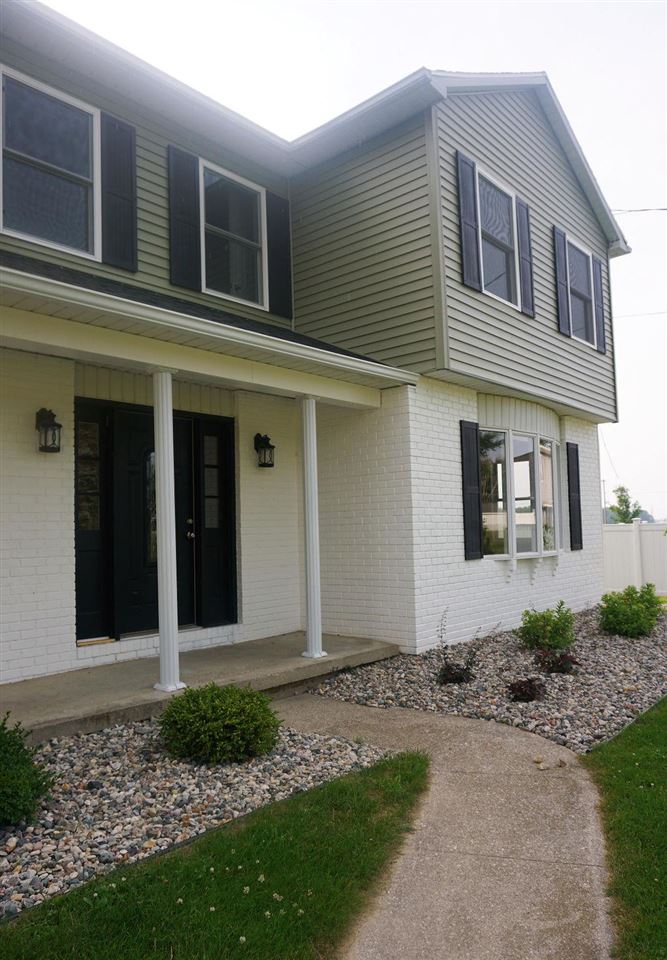 4949 Lone Road Freeland, MI 48623 - Photo 5 of 35