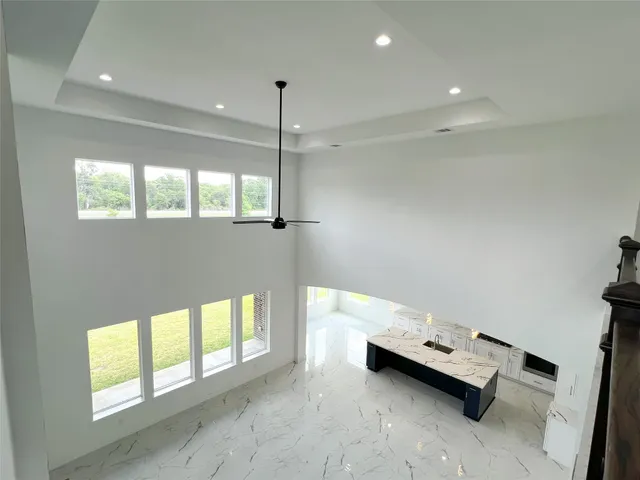 $660,000 | 126 Lakeland Circle, Rosharon, TX 77583