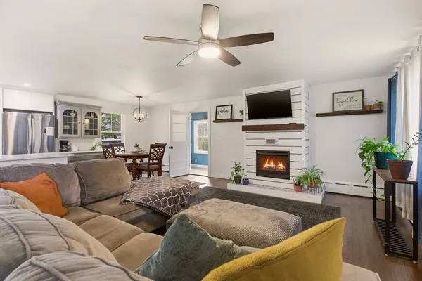 $589,000 | 739 East, Tiverton, RI 02878