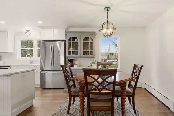 $589,000 | 739 East, Tiverton, RI 02878