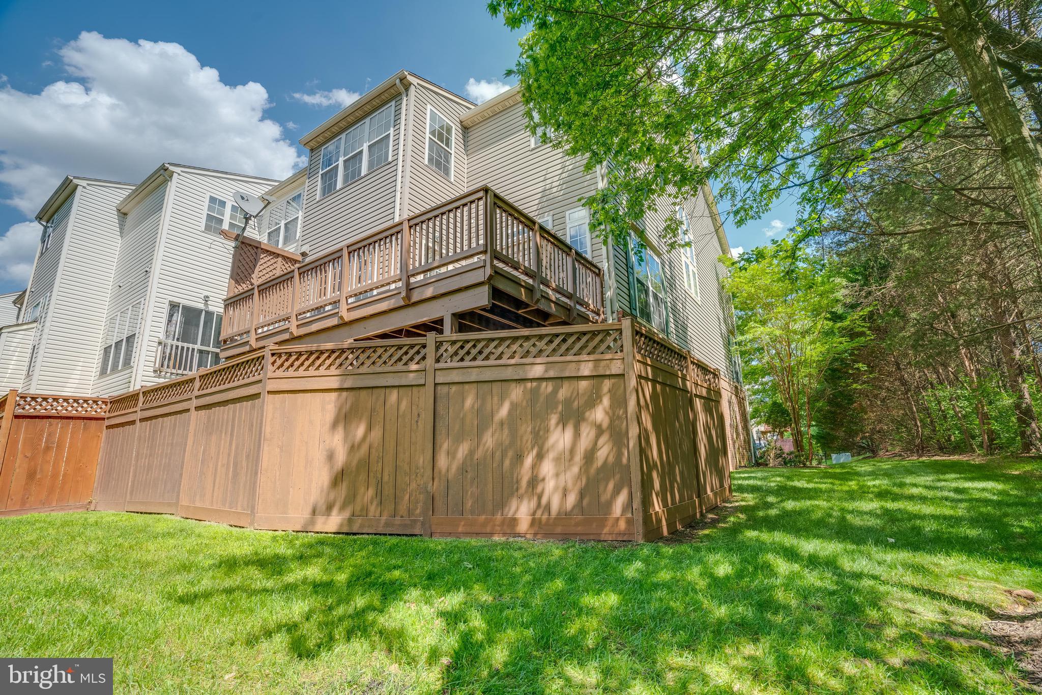 13641 Cedar Run Lane Herndon, VA 20171 - Photo 54 of 56 a view of a back yard of the house