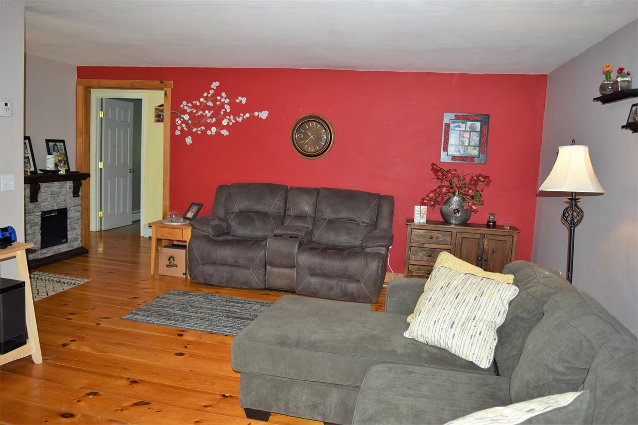 333 Old Post Road Newbury, NH 03255 - Photo 3 of 22