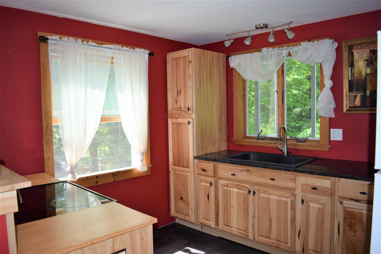 333 Old Post Road Newbury, NH 03255 - Photo 4 of 22