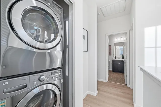 $1,399,900 | 214 Peppermint Tree Terrace, Unit 1, Sunnyvale, CA 94086