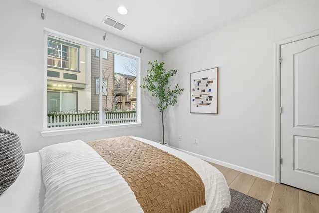 $1,399,900 | 214 Peppermint Tree Terrace, Unit 1, Sunnyvale, CA 94086