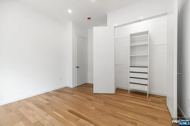 $1,775,000 | 145 Midwood Road, Glen Rock, NJ 07452