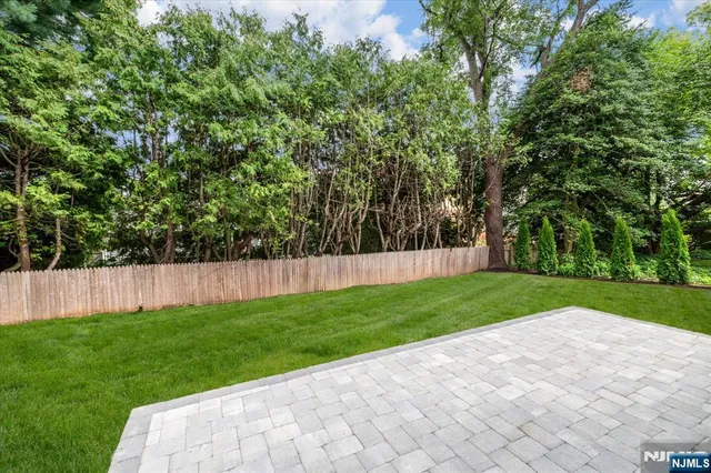 $1,775,000 | 145 Midwood Road, Glen Rock, NJ 07452