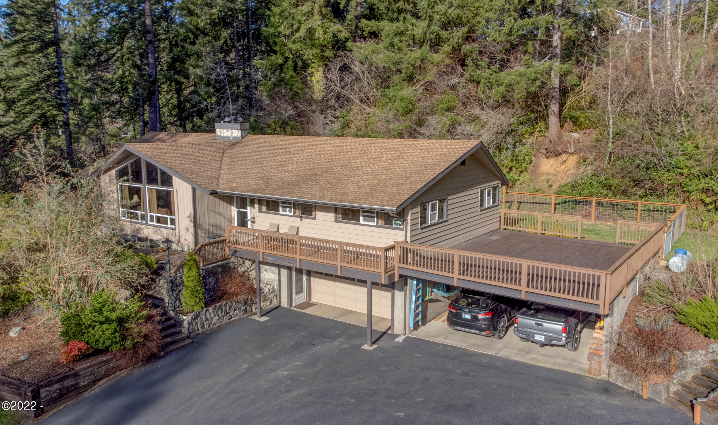 489 South Bay Road Toledo, OR 97391 - Photo 1 of 31 Front