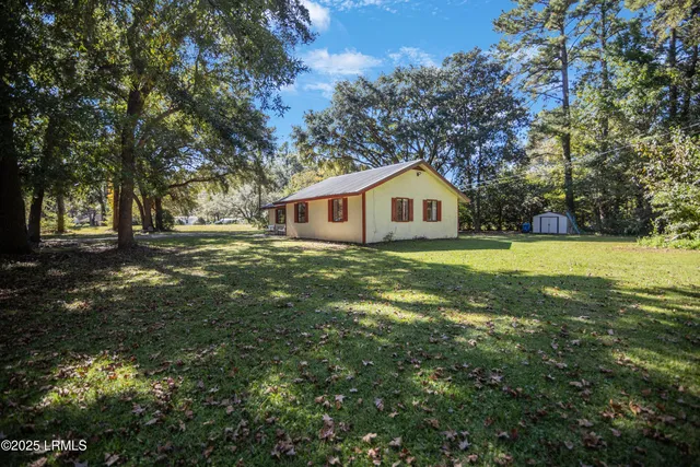 $245,000 | 55 Lakeview Drive, Ridgeland, SC 29936