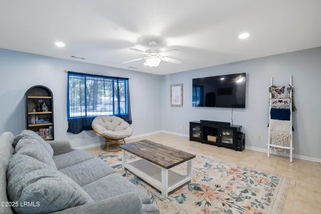 $245,000 | 55 Lakeview Drive, Ridgeland, SC 29936