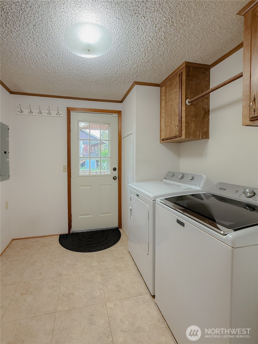 5010 Offut Lake Road Southeast Tenino, WA 98589 - Photo 15 of 33