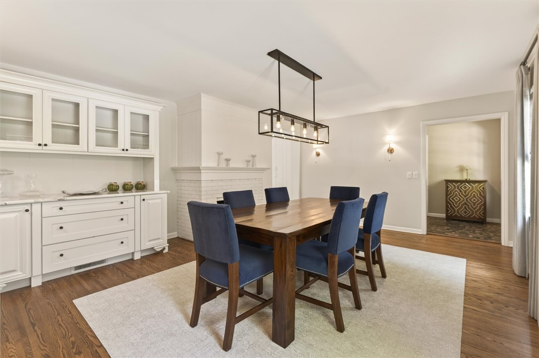 161 Tobey Road Pittsford, NY 14534 - Photo 18 of 50 Formal Dining with custom built-ins
