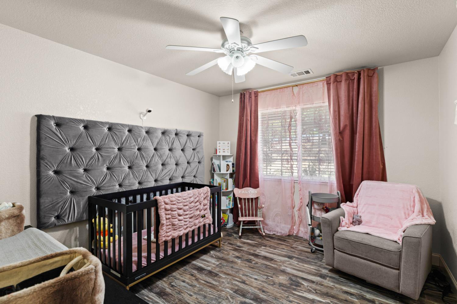 2384 Choctaw Road Copperopolis, CA 95228 - Photo 30 of 53 a bedroom with furniture and a large window