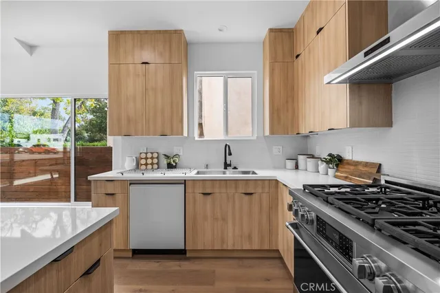 $9,980 | 2203 Pelham Avenue, Los Angeles, CA 90064