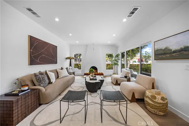 $9,980 | 2203 Pelham Avenue, Los Angeles, CA 90064