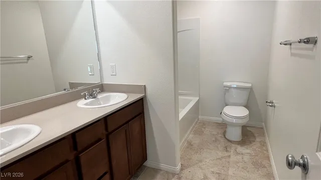 $2,595 | 8679 Glen Echo Avenue, Las Vegas, NV 89148