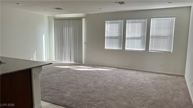 $2,595 | 8679 Glen Echo Avenue, Las Vegas, NV 89148