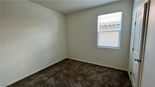 $2,595 | 8679 Glen Echo Avenue, Las Vegas, NV 89148