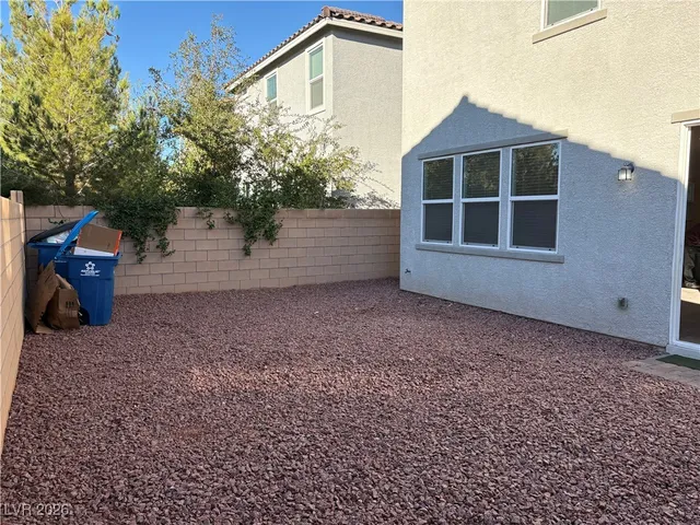 $2,595 | 8679 Glen Echo Avenue, Las Vegas, NV 89148
